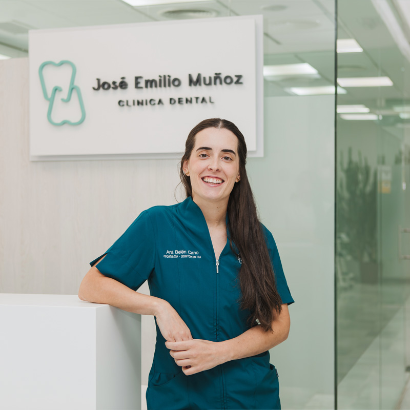 https://www.clinicajoseemilio.es/wp-content/uploads/2026/03/Ana-Belen.jpg